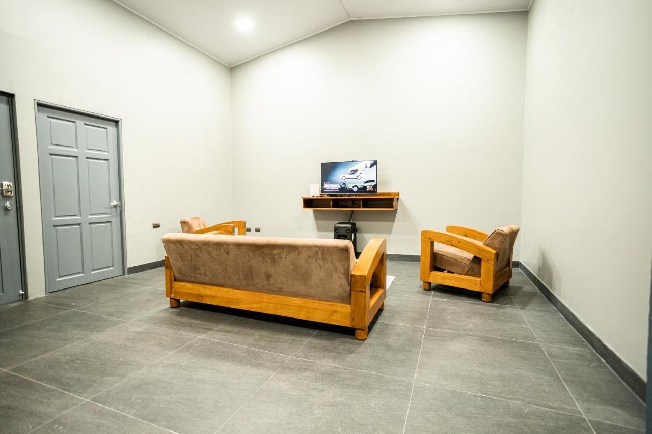 Casa Luz Otel San Isidro De El General Dış mekan fotoğraf